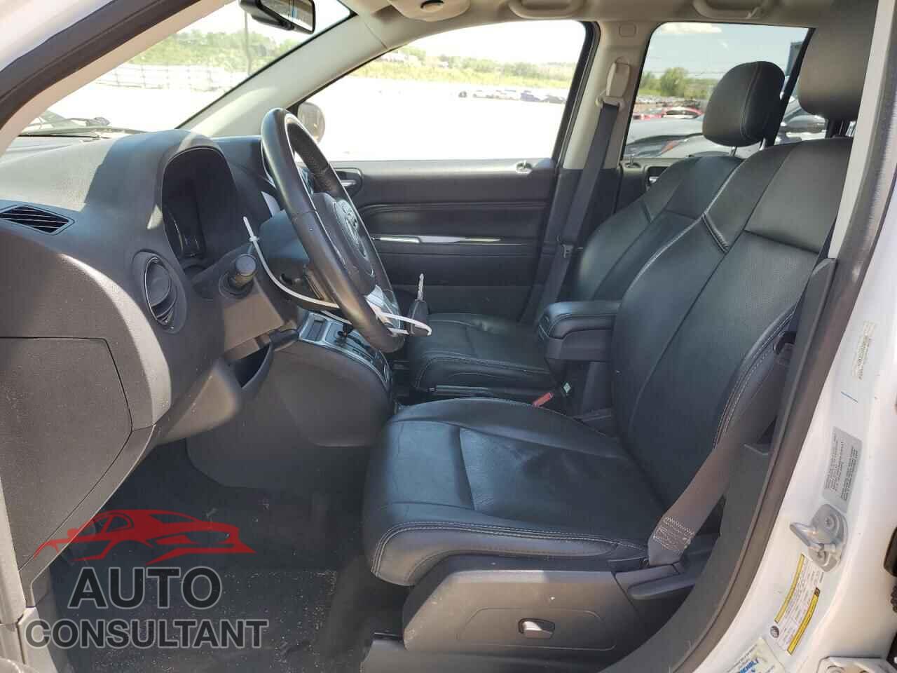 JEEP COMPASS 2016 - 1C4NJCEA2GD800596
