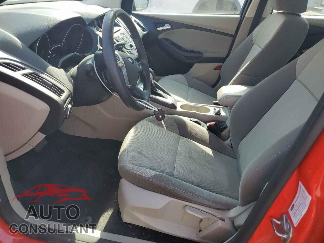 FORD FOCUS 2014 - 1FADP3F25EL433087