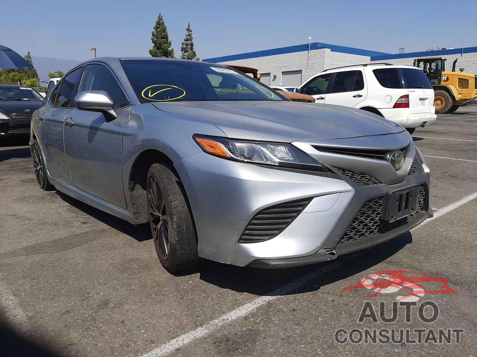 TOYOTA CAMRY 2018 - JTNB11HK6J3014952