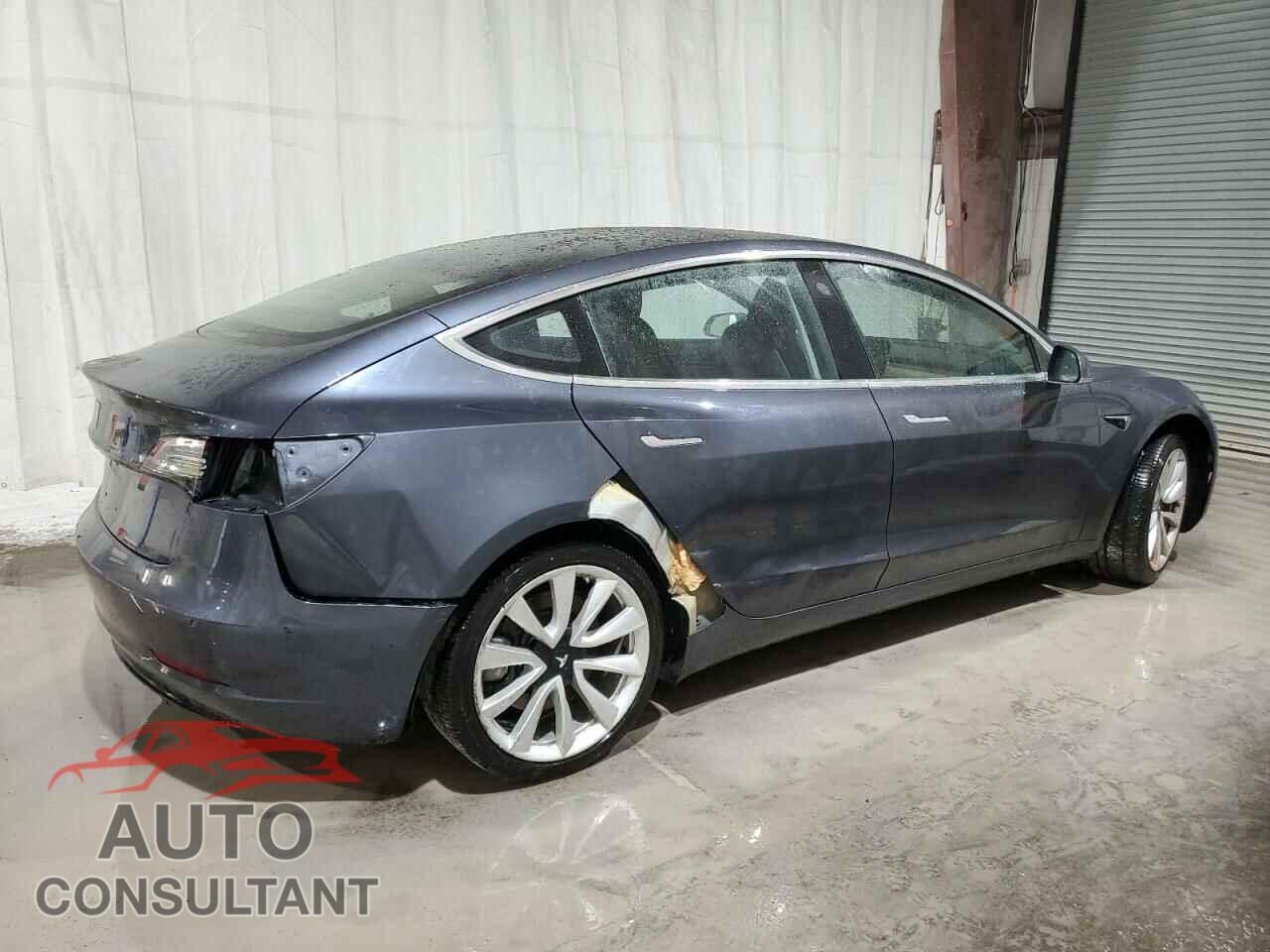 TESLA MODEL 3 2018 - 5YJ3E1EB2JF087126