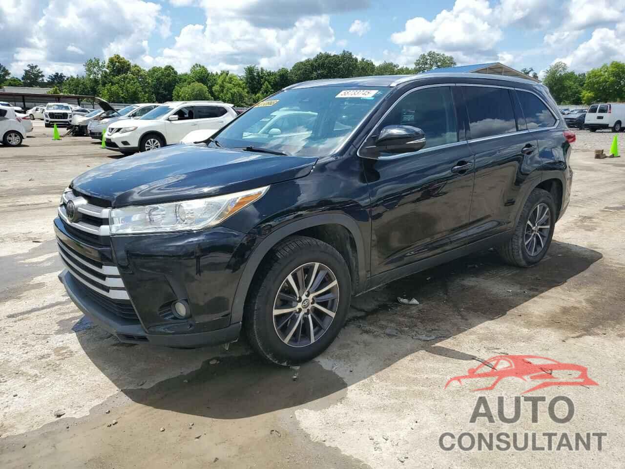 TOYOTA HIGHLANDER 2019 - 5TDKZRFH0KS559774