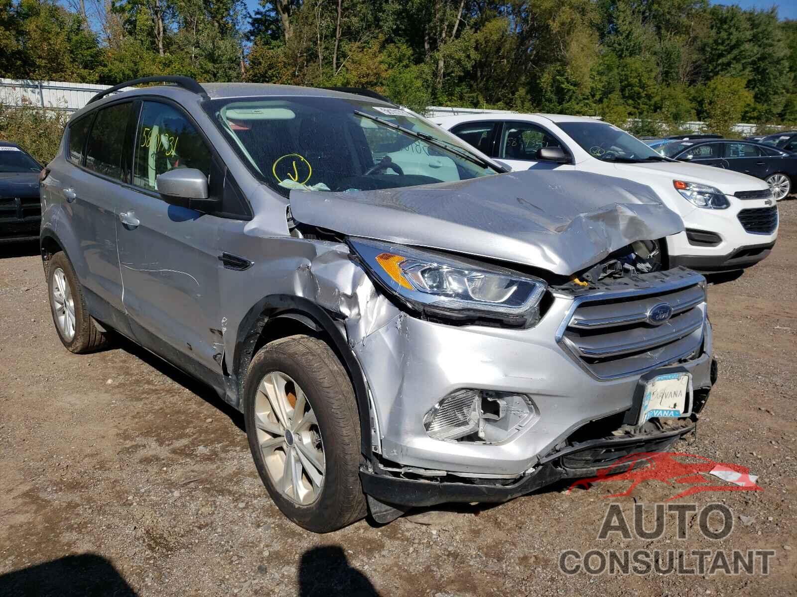 FORD ESCAPE 2017 - 1FMCU9GD9HUC20591