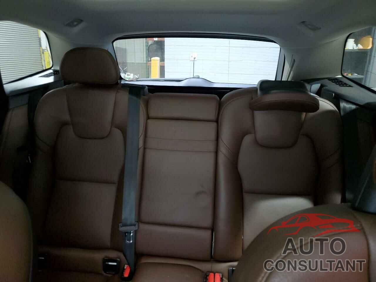 VOLVO XC60 2018 - YV4102RK8J1017724