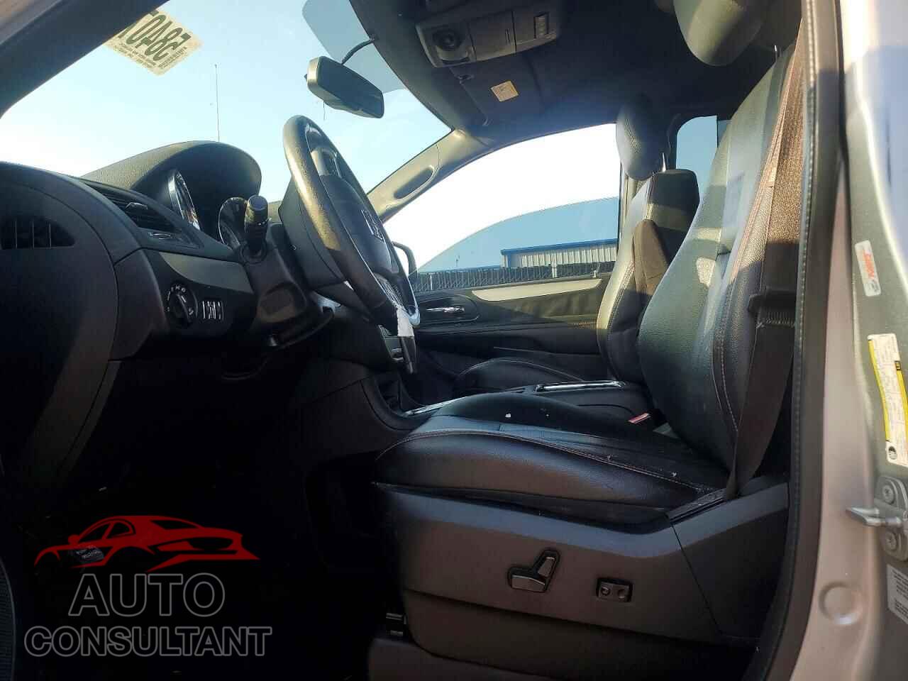 DODGE CARAVAN 2017 - 2C4RDGEG6HR731558