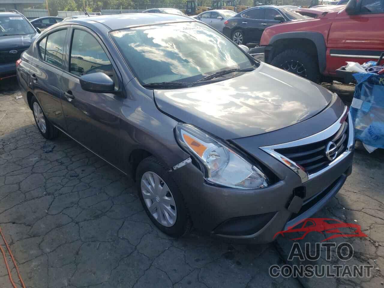 NISSAN VERSA 2019 - 3N1CN7AP3KL827082