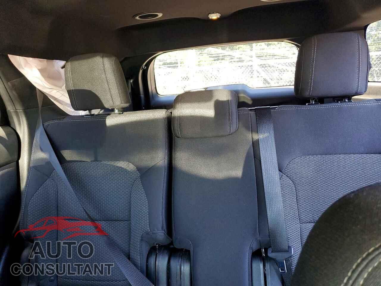 FORD EXPLORER 2017 - 1FM5K8D86HGD81866