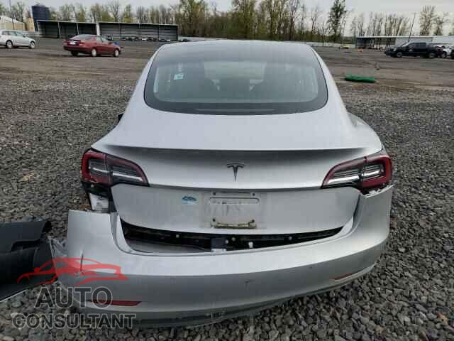 TESLA MODEL 3 2018 - 5YJ3E1EA8JF041145