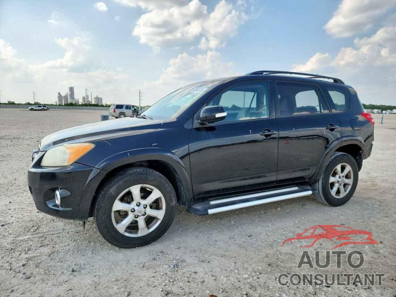 TOYOTA RAV4 2010 - JTMYF4DV6A5031711