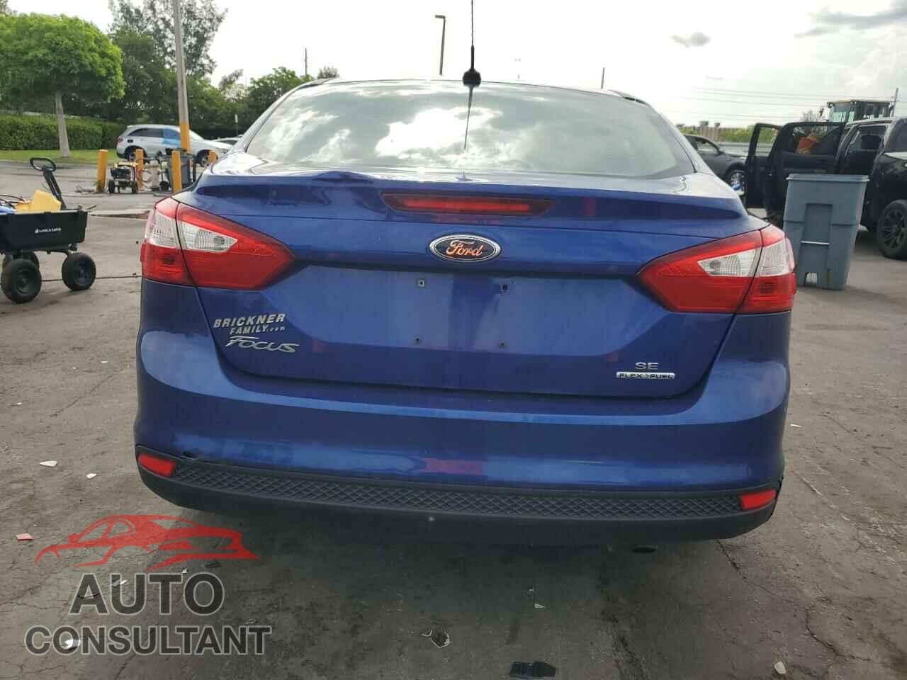 FORD FOCUS 2012 - 1FAHP3F21CL456834