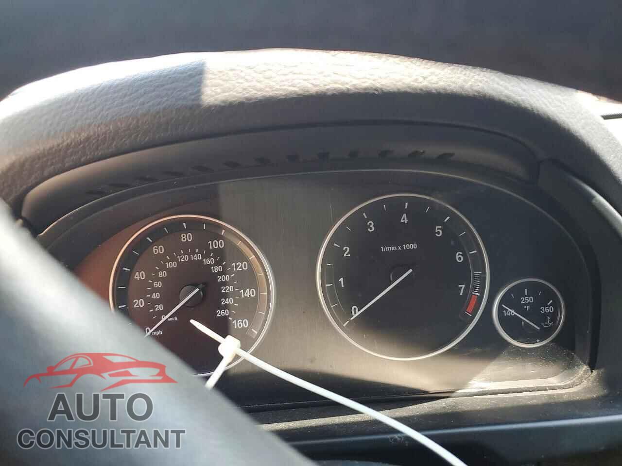 BMW X5 2014 - 5UXKR0C53E0H25722