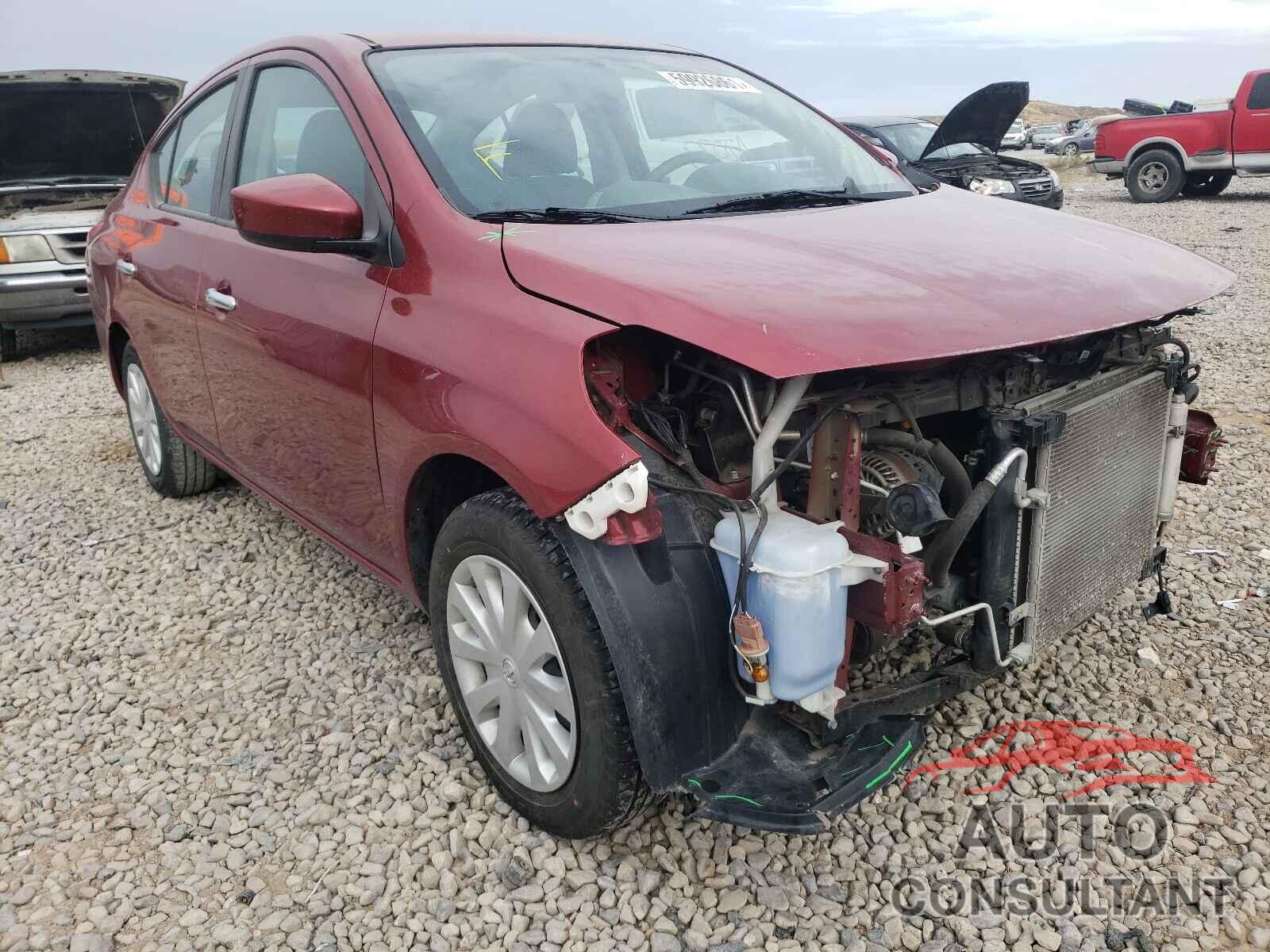 NISSAN VERSA 2018 - 3N1CN7AP7JL884349