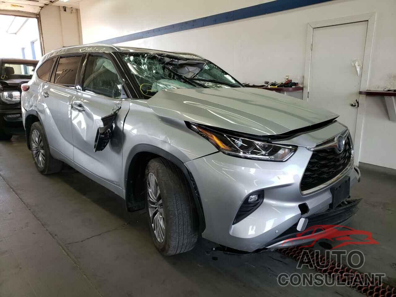 TOYOTA HIGHLANDER 2020 - 5TDEBRCH1LS014089
