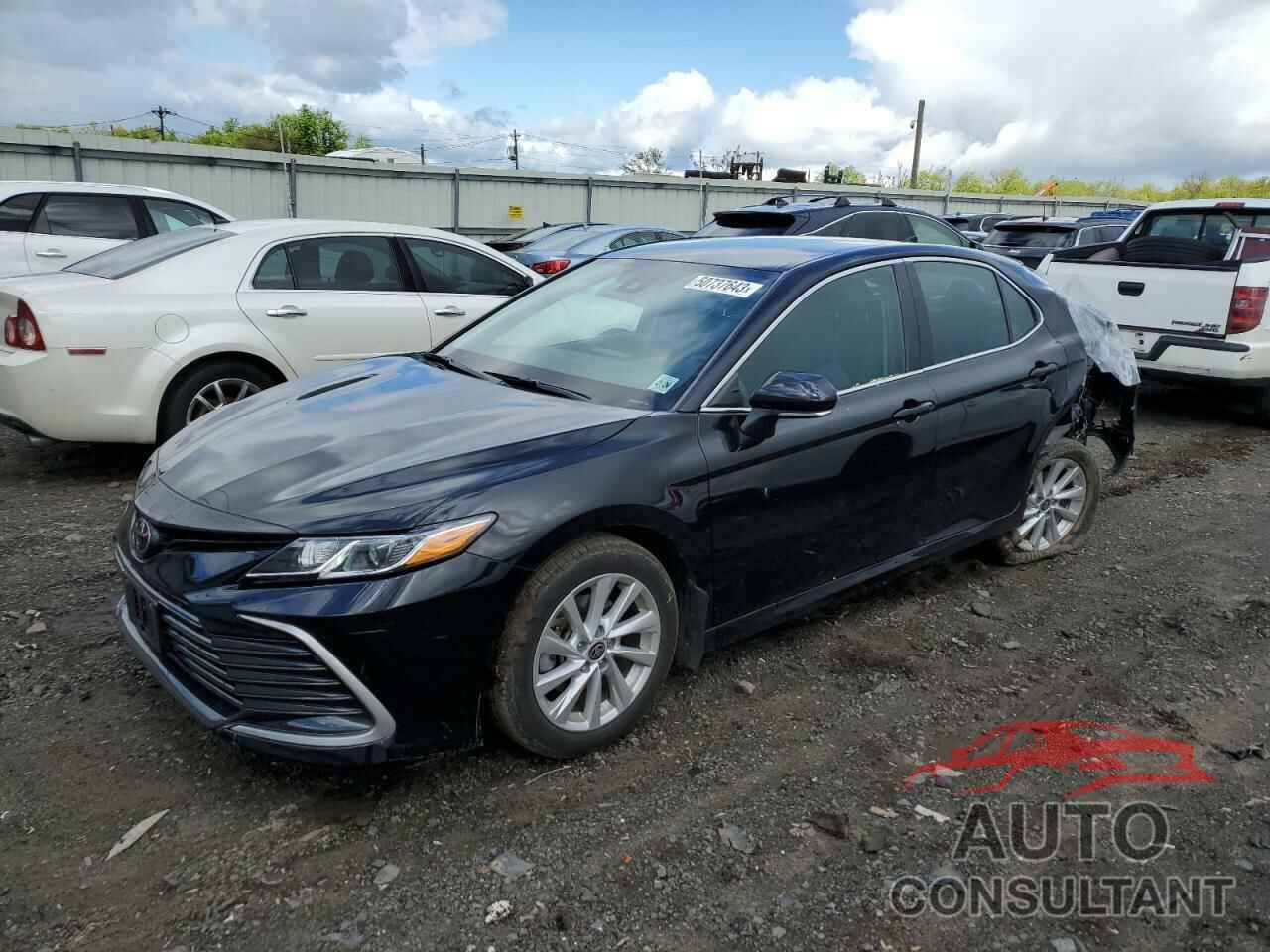 TOYOTA CAMRY 2021 - 4T1R11BK0MU024771
