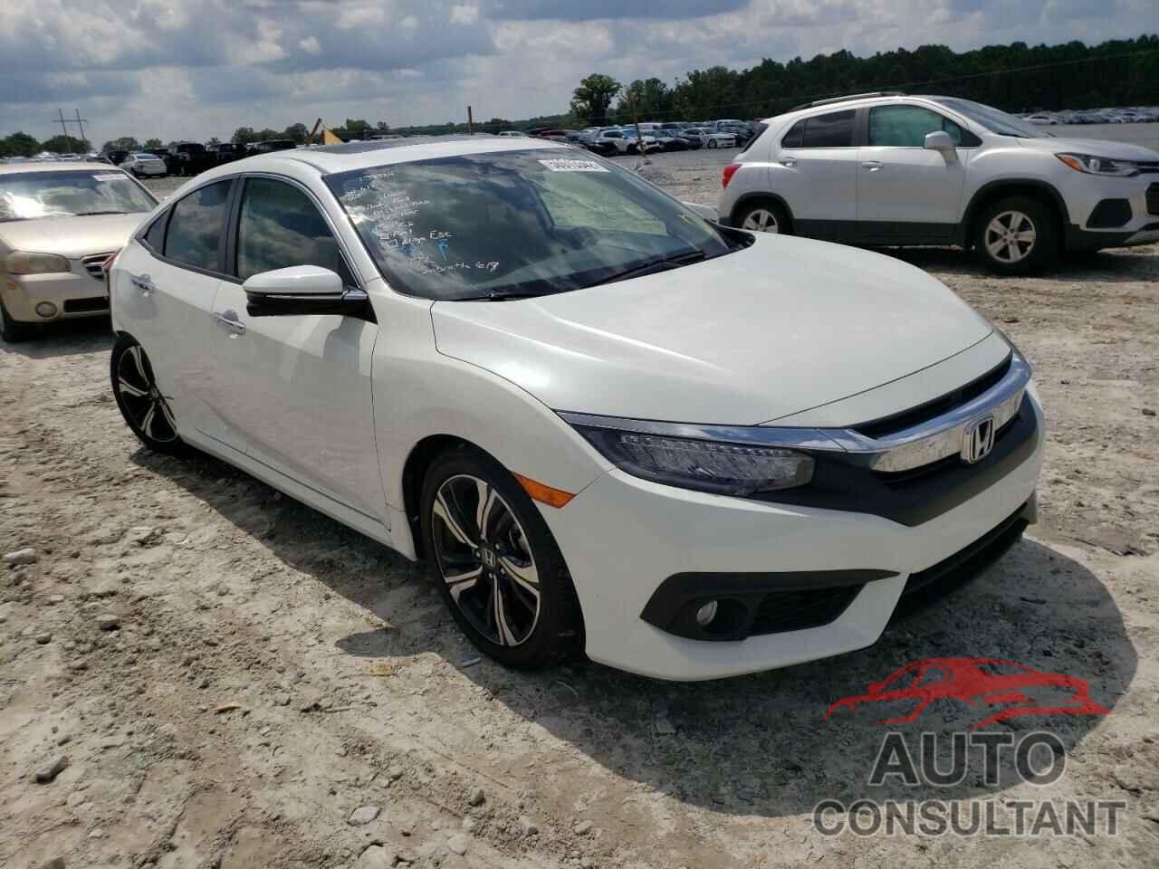 HONDA CIVIC 2018 - JHMFC1F9XJX031387