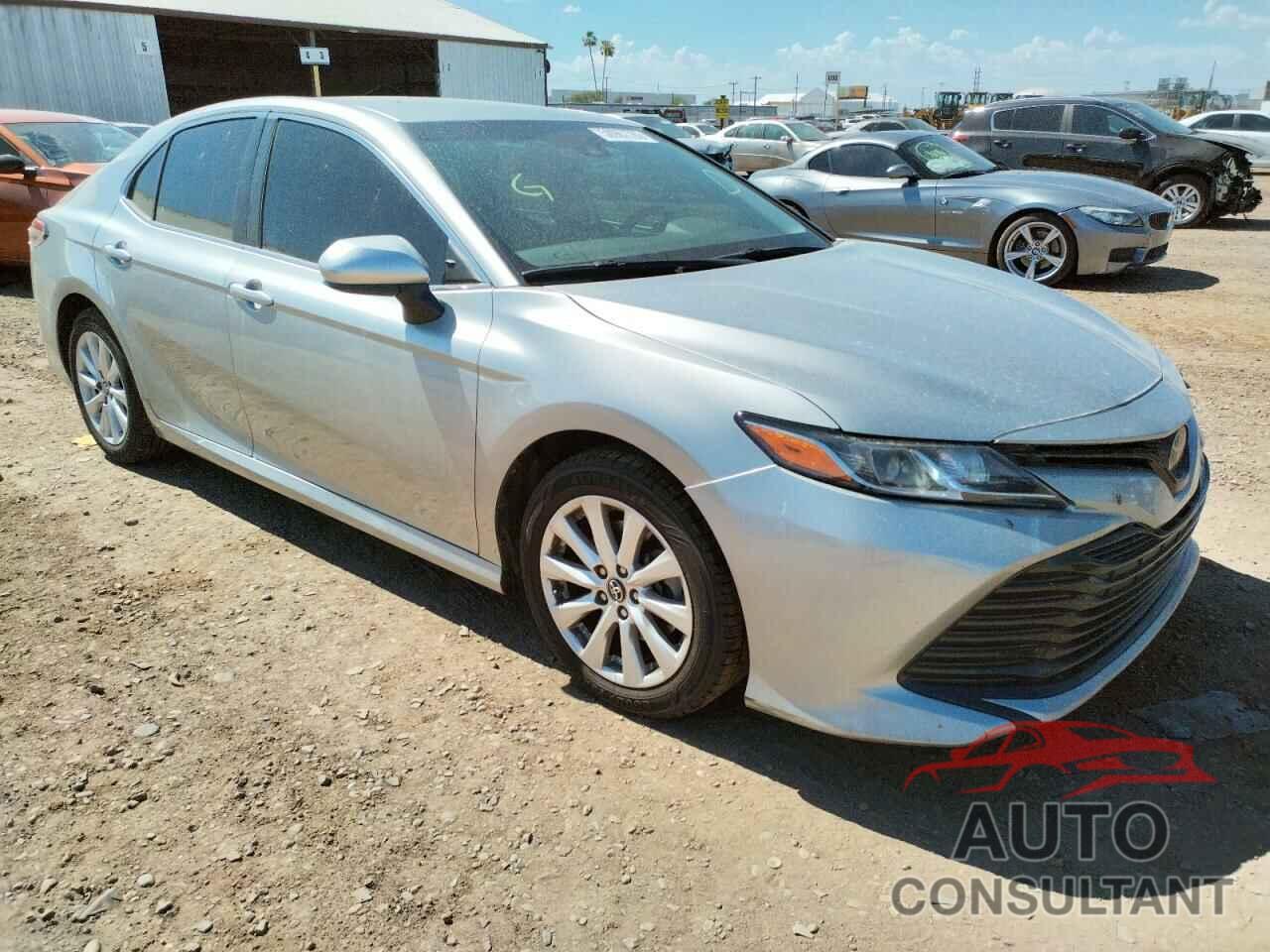 TOYOTA CAMRY 2019 - 4T1B11HK1KU173521