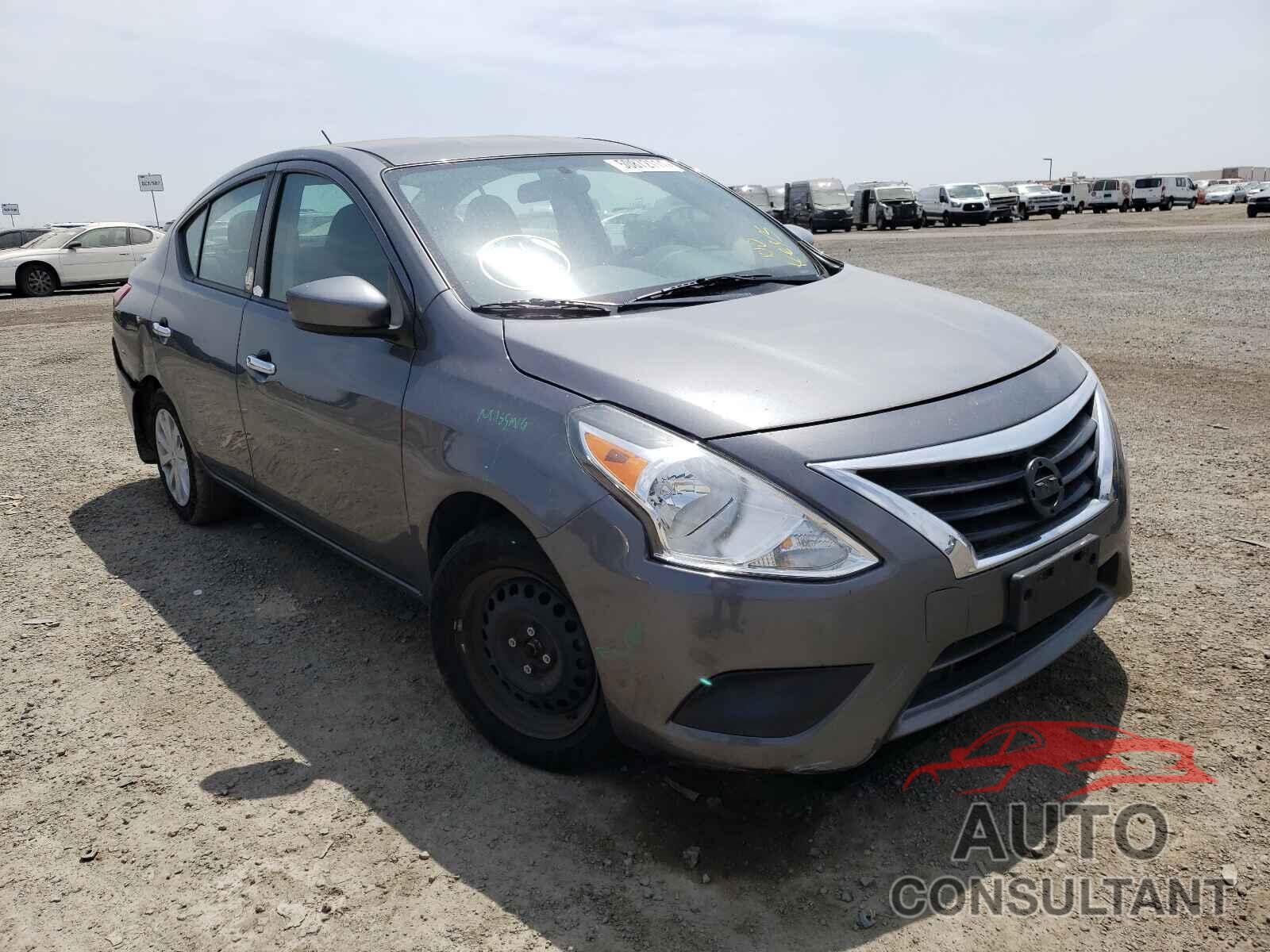 NISSAN VERSA 2018 - 3N1CN7AP3JL839179