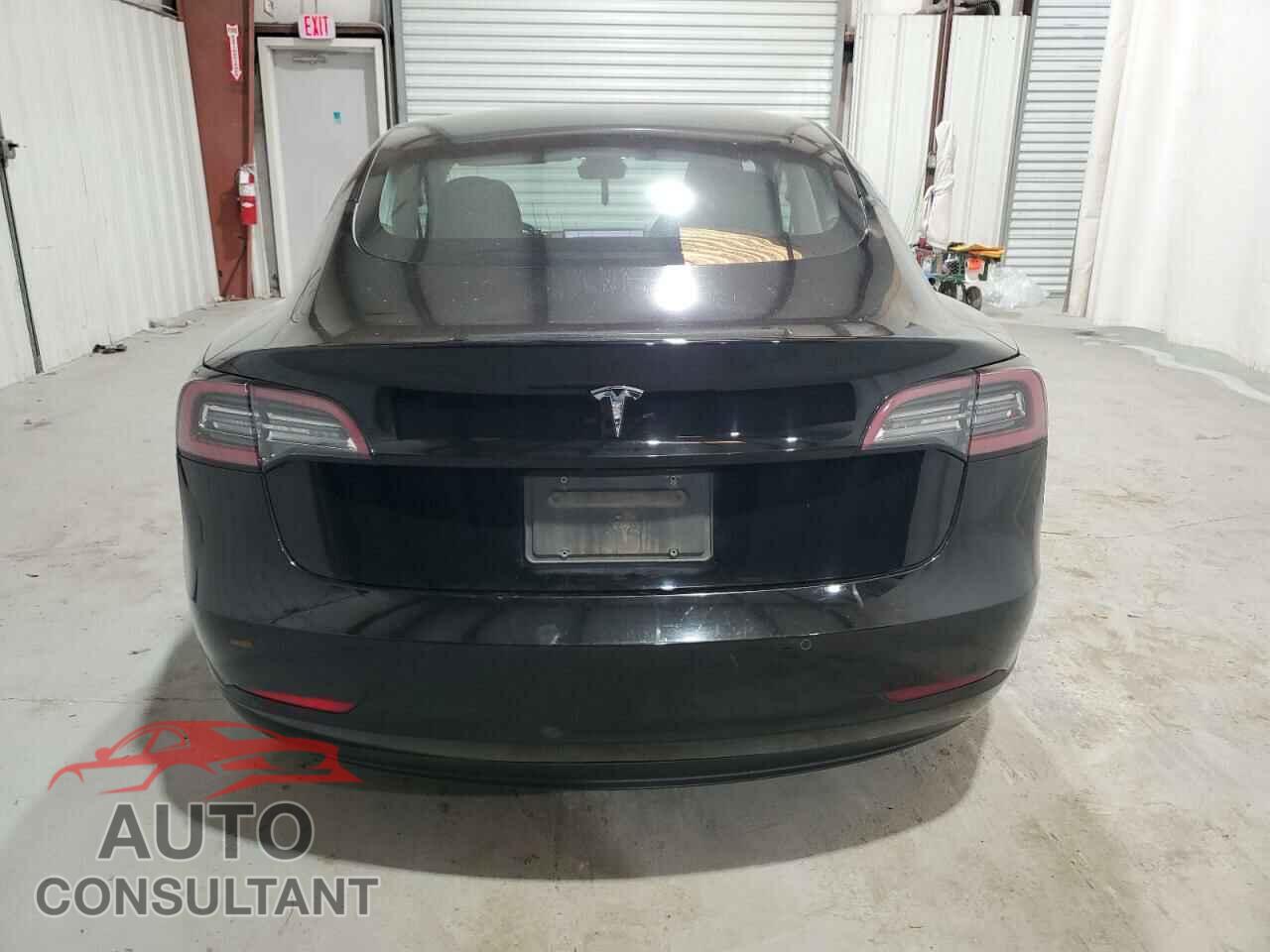 TESLA MODEL 3 2022 - 5YJ3E1EA6NF190076