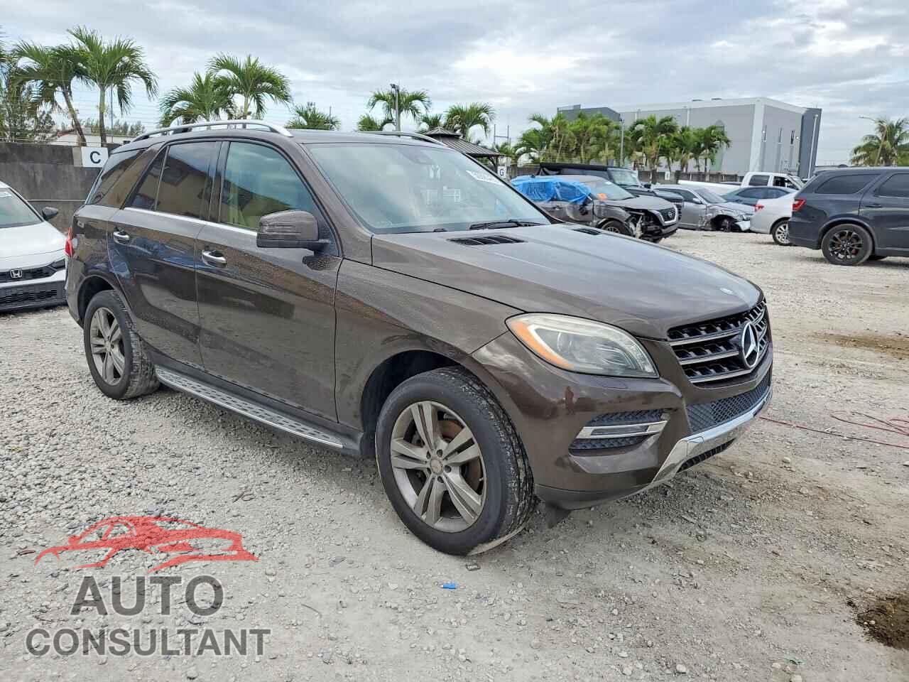 MERCEDES-BENZ M-CLASS 2013 - 4JGDA5JB3DA157111