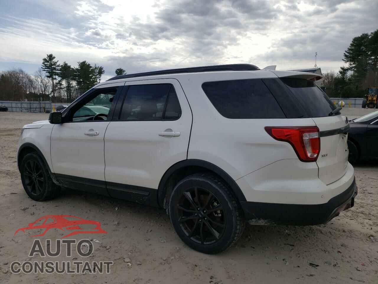 FORD EXPLORER 2017 - 1FM5K8D80HGD47597
