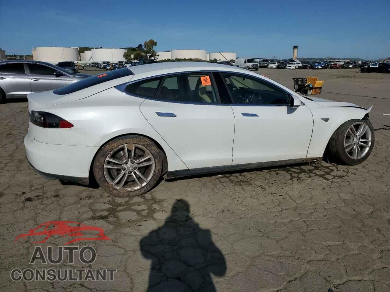 TESLA MODEL S 2013 - 5YJSA1DG3DFP04896