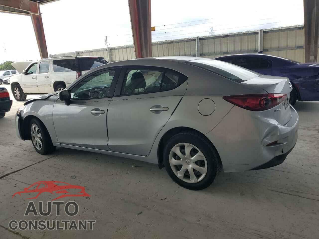 MAZDA 3 2017 - 3MZBN1U79HM123146