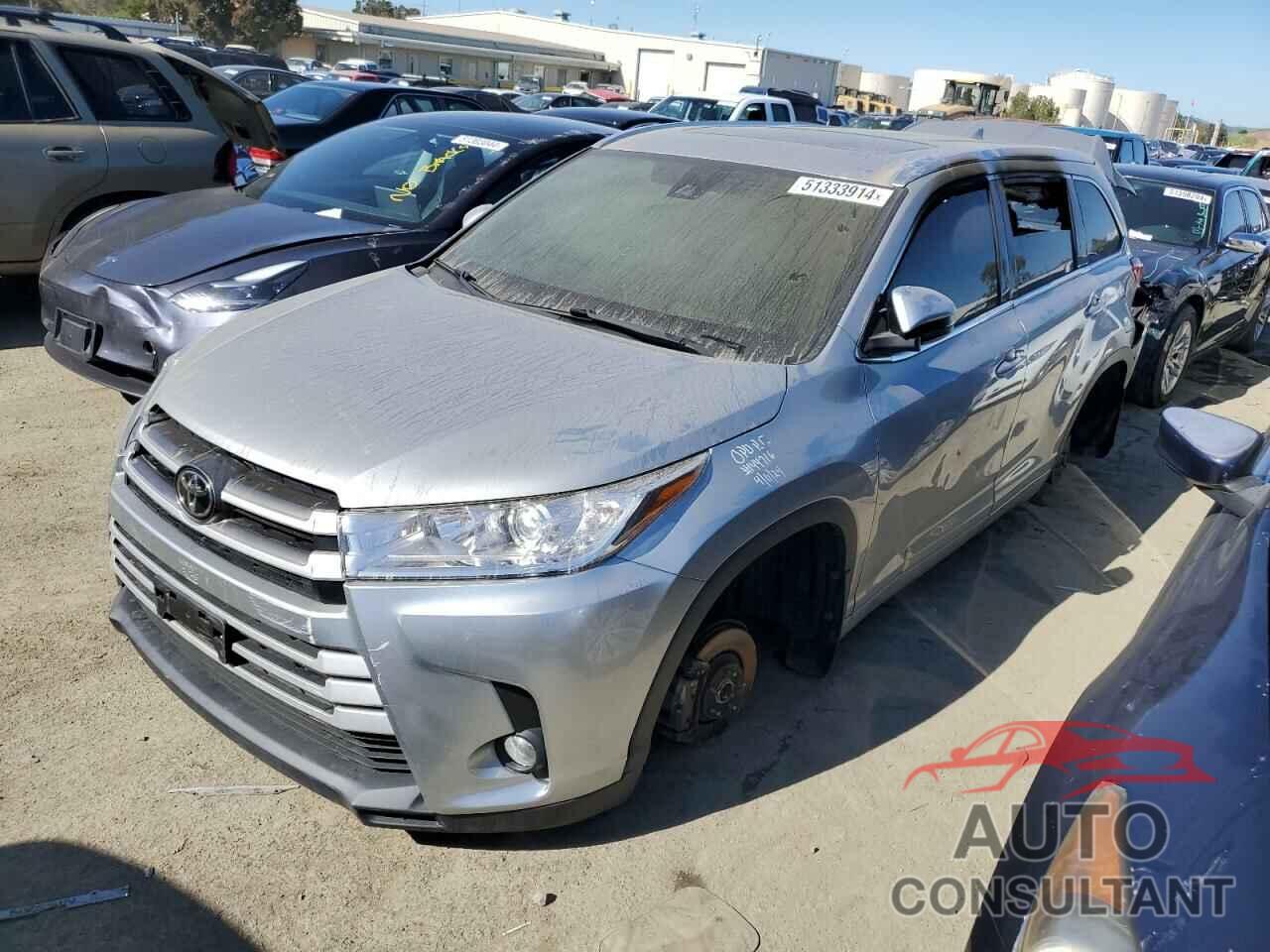 TOYOTA HIGHLANDER 2017 - 5TDJZRFH8HS444361