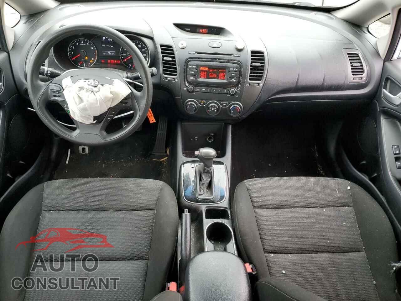 KIA FORTE 2017 - 3KPFK4A78HE059601