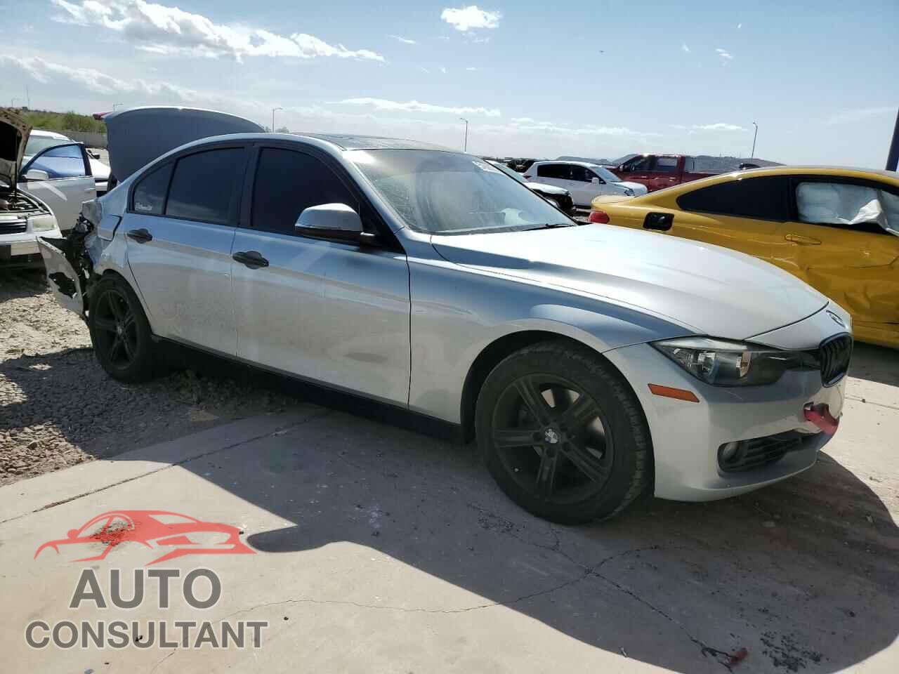 BMW 3 SERIES 2012 - WBA3C1C59CA697083