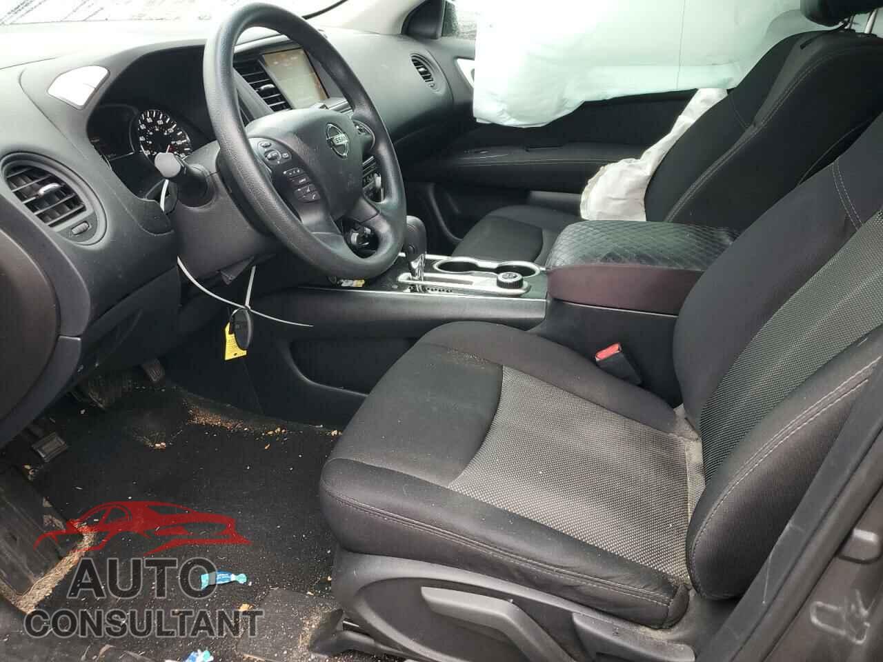 NISSAN PATHFINDER 2017 - 5N1DR2MM9HC655151