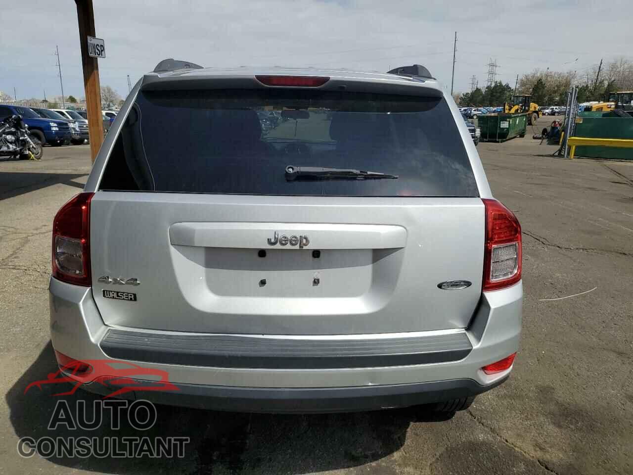 JEEP COMPASS 2011 - 1J4NF1FB6BD263831