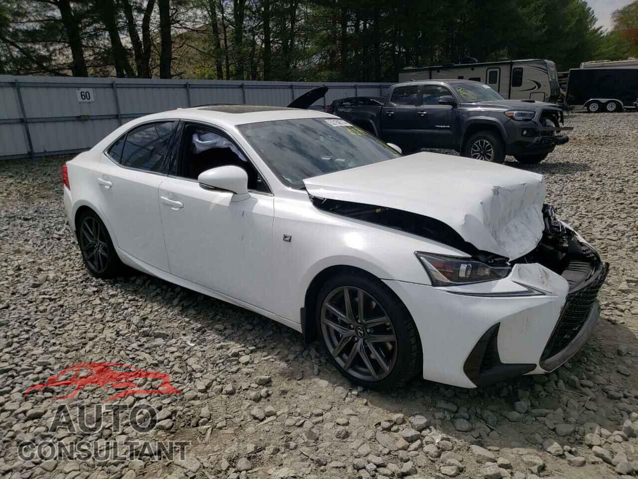LEXUS IS 2018 - JTHC81D29J5031032