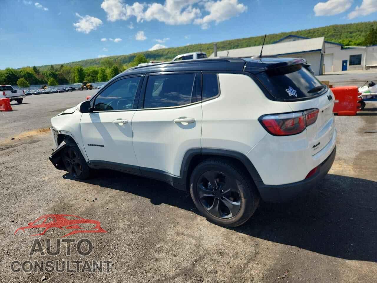 JEEP COMPASS 2018 - 3C4NJDBB6JT301577