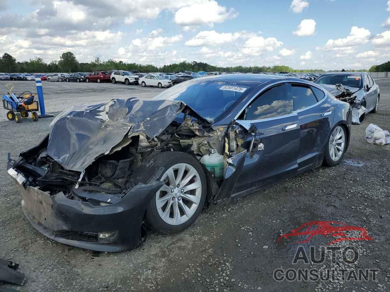 TESLA MODEL S 2017 - 5YJSA1E15HF225220