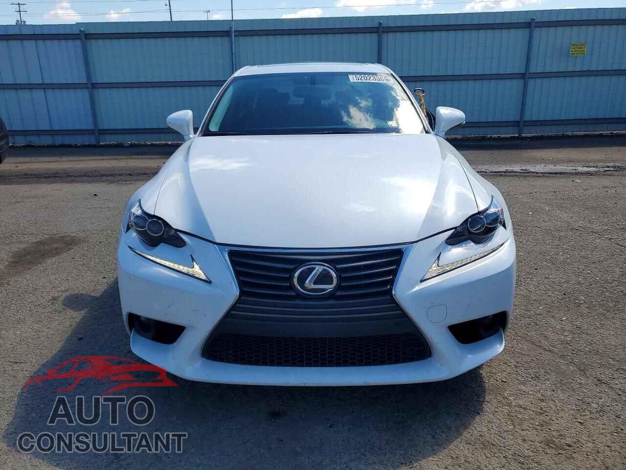 LEXUS IS 2014 - JTHCF1D21E5013944