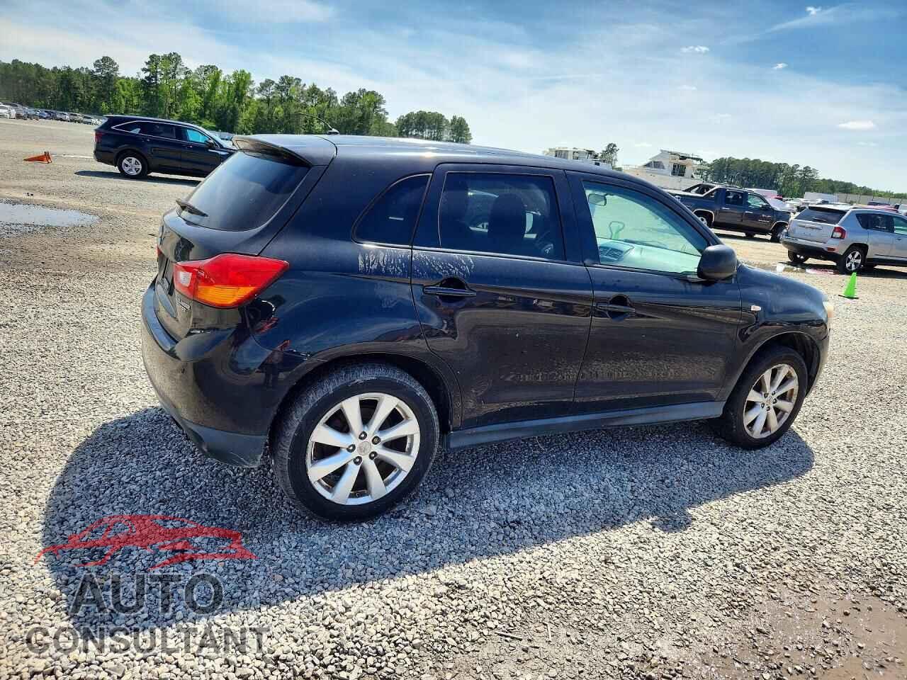 MITSUBISHI OUTLANDER 2014 - 4A4AP3AU2EE022796
