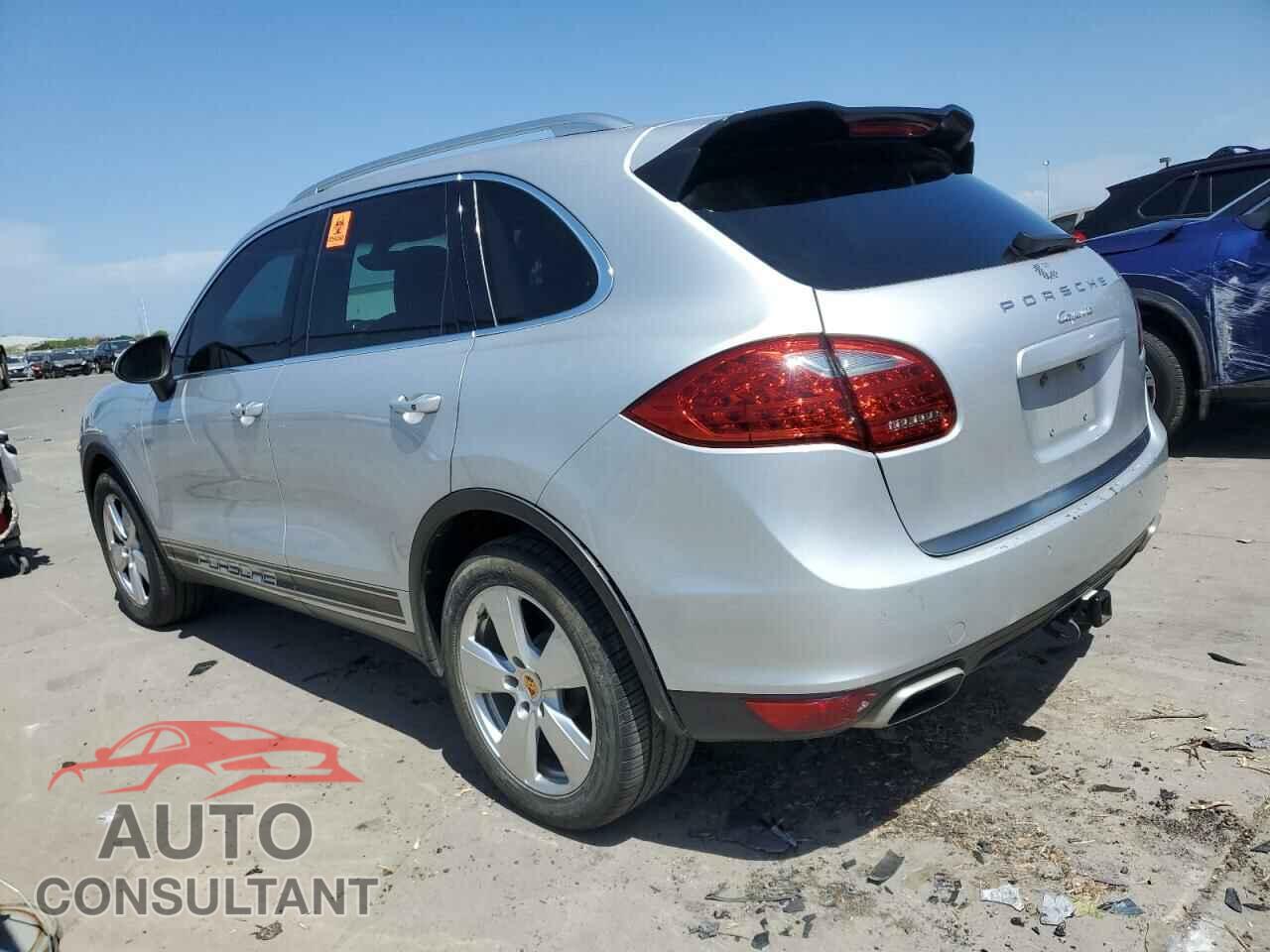 PORSCHE CAYENNE 2012 - WP1AA2A21CLA12561