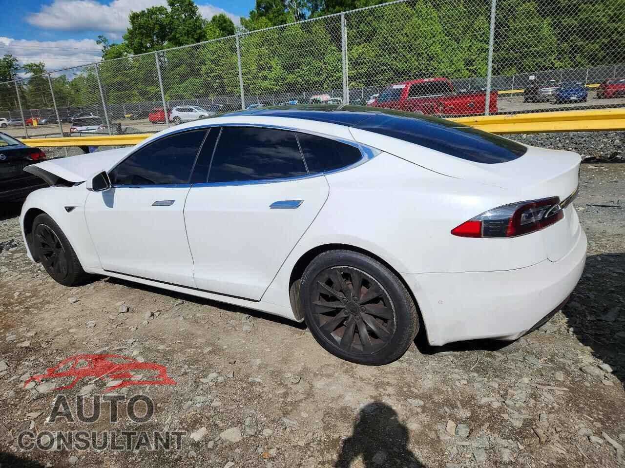 TESLA MODEL S 2016 - 5YJSA1E11GF156024
