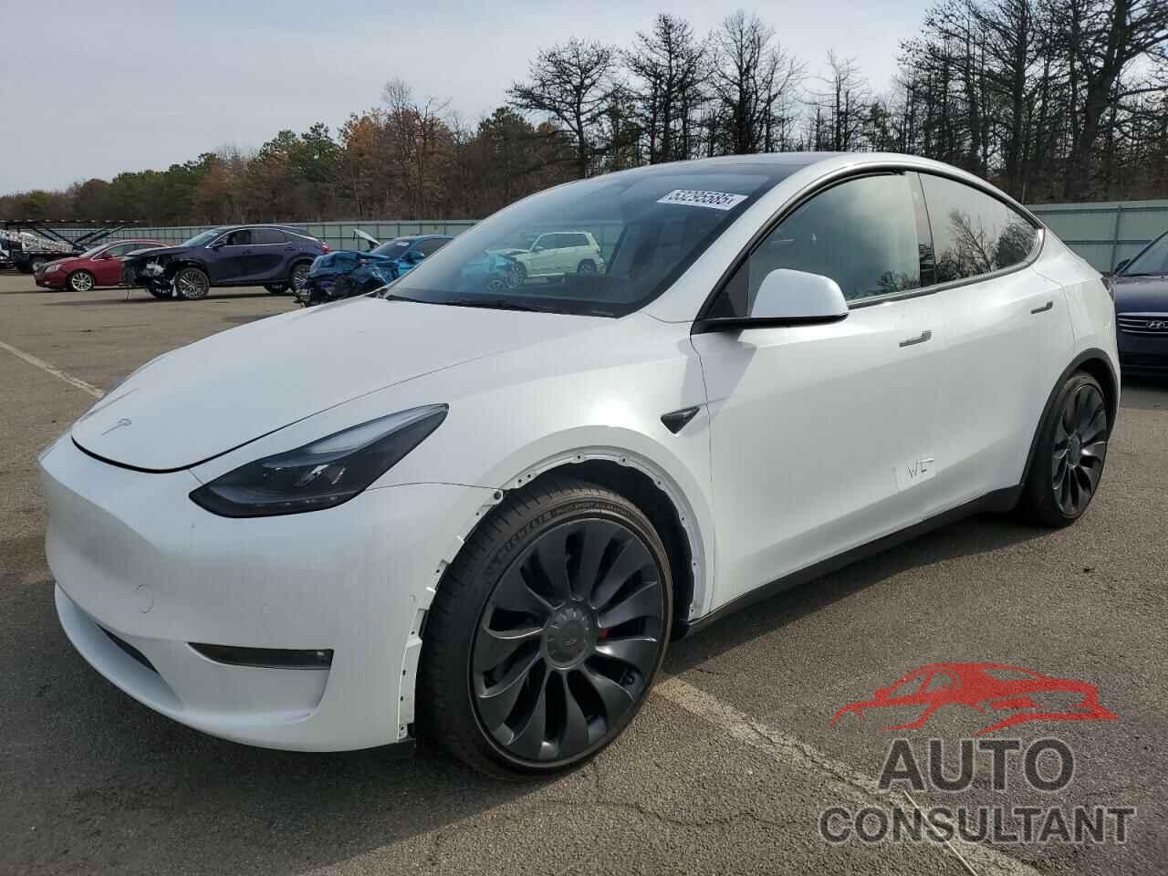 TESLA MODEL Y 2022 - 7SAYGDEF7NF465731