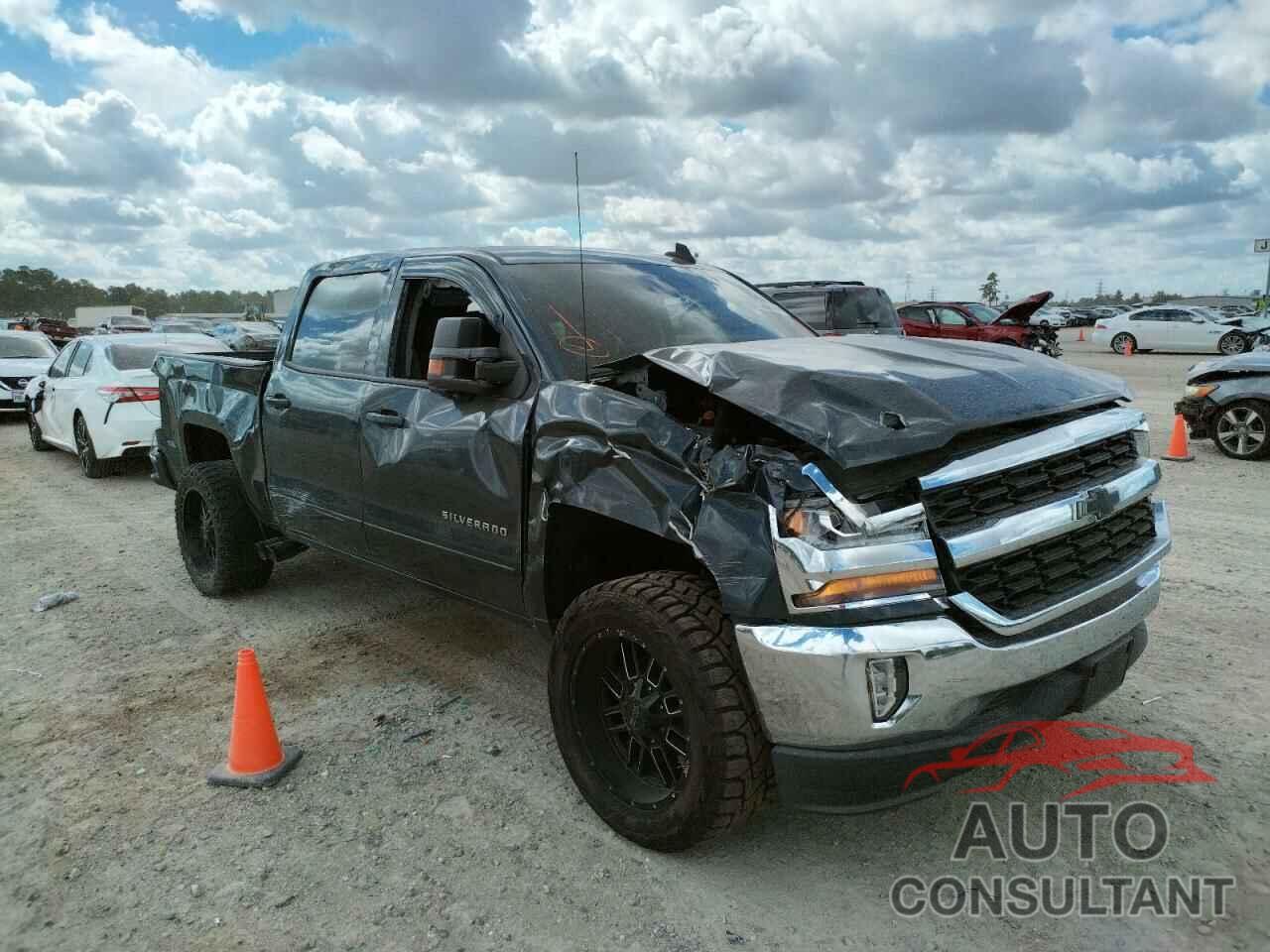 CHEVROLET SILVERADO 2018 - 3GCUCREC9JG230326