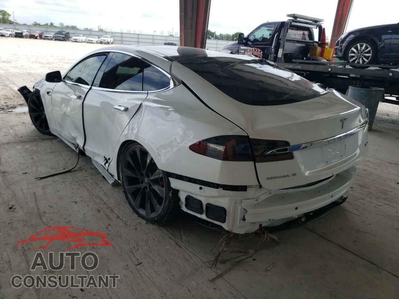 TESLA MODEL S 2018 - 5YJSA1E45JF255060