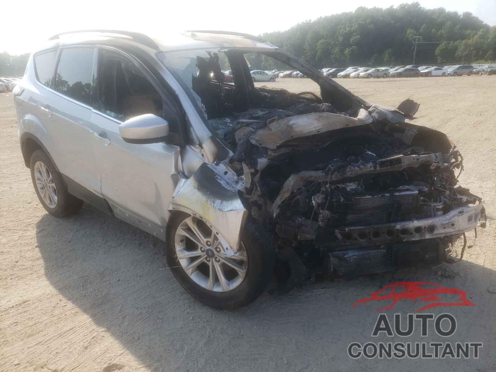 FORD ESCAPE 2018 - 1FMCU0GD3JUD26567