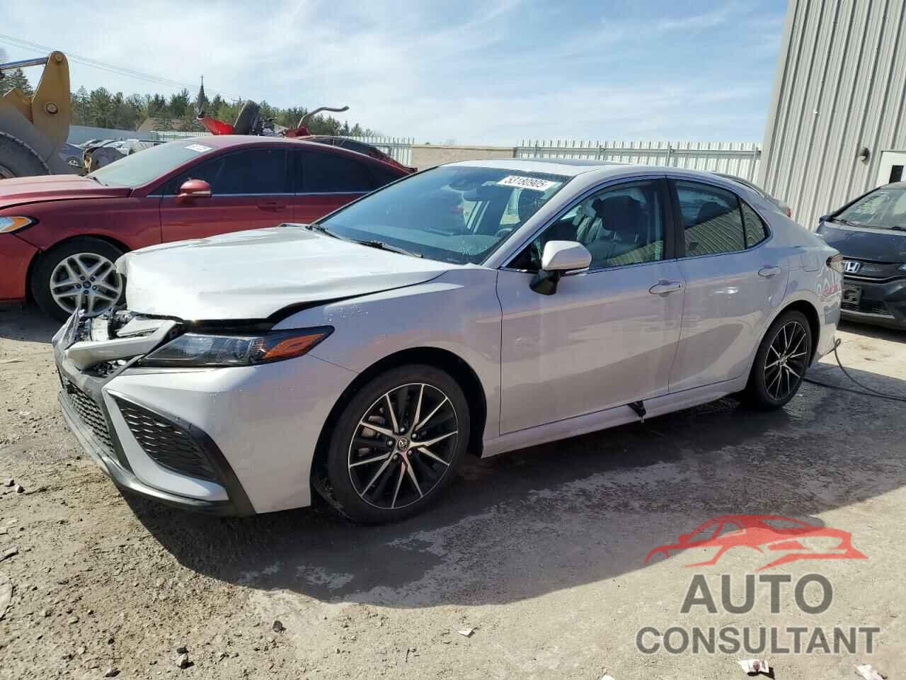 TOYOTA CAMRY 2024 - 4T1T11BK1RU115884
