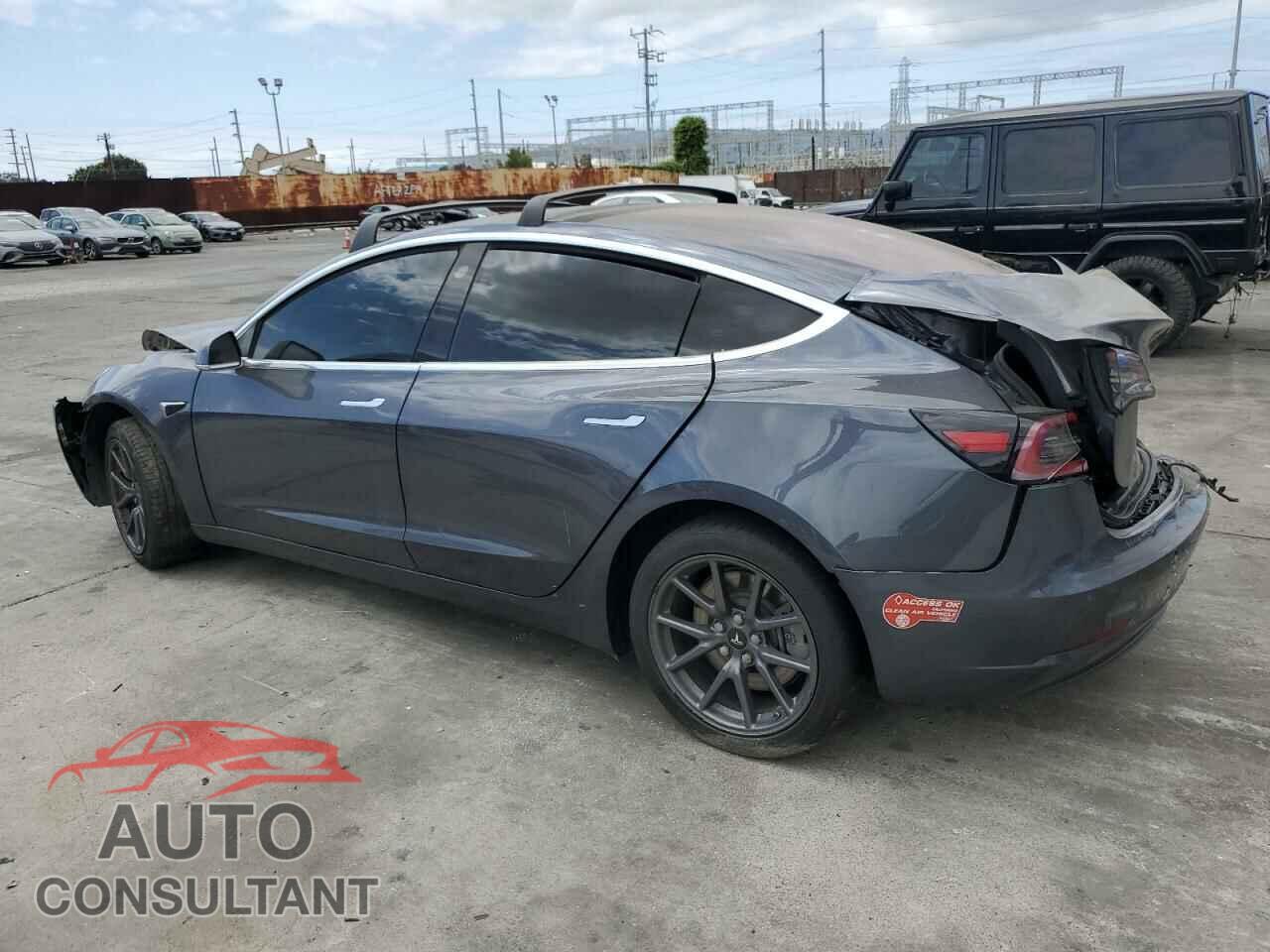 TESLA MODEL 3 2018 - 5YJ3E1EA9JF037833