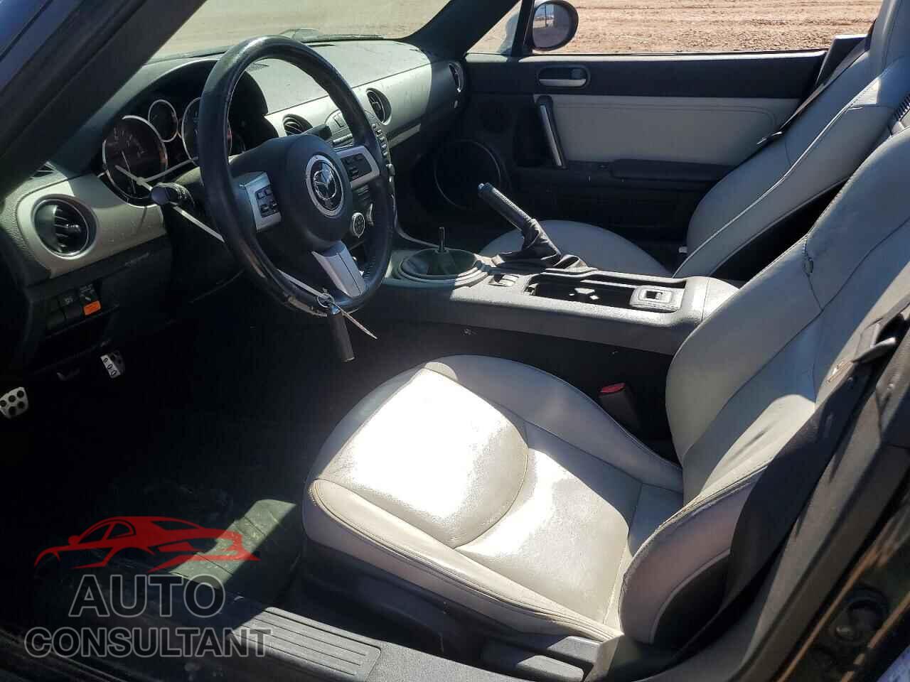MAZDA MX5 2011 - JM1NC2PF0B0217358