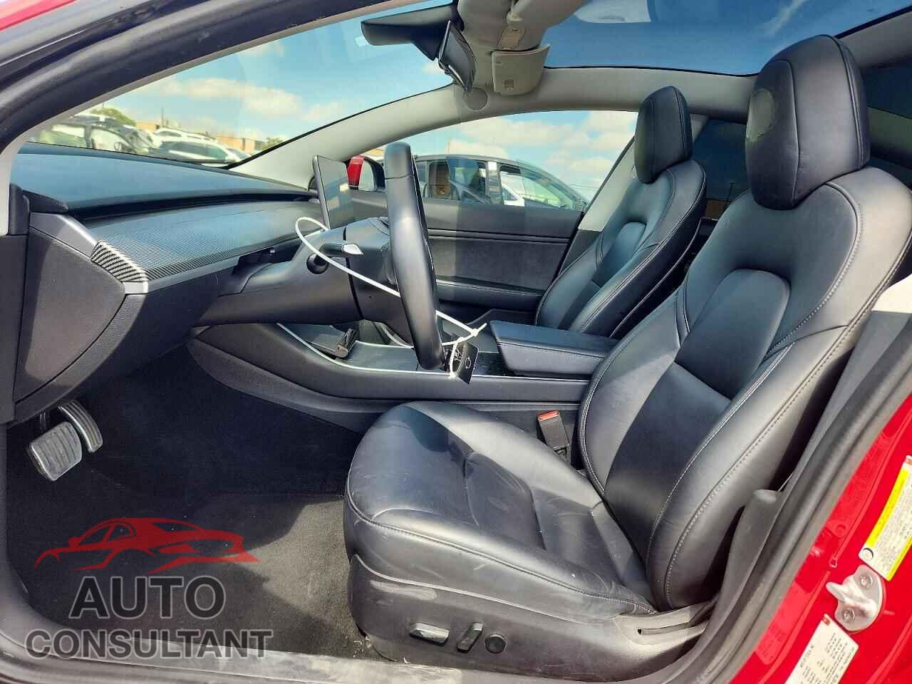 TESLA MODEL 3 2018 - 5YJ3E1EA2JF102750