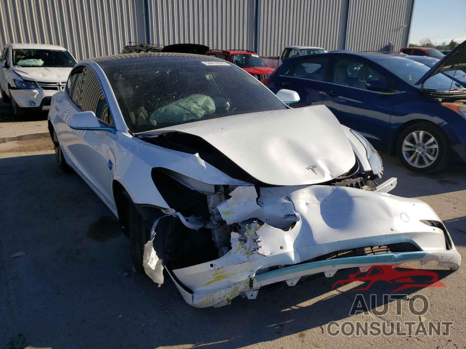 TESLA MODEL 3 2019 - 5YJ3E1EA3KF482876