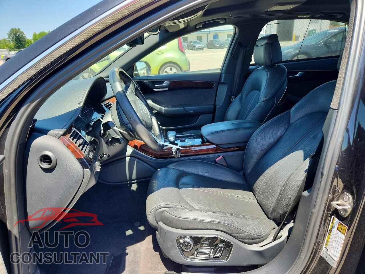AUDI A8 2013 - WAUR2AFD2DN010455