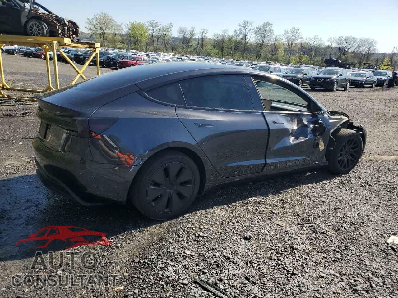 TESLA MODEL 3 2024 - 5YJ3E1EB8RF810957