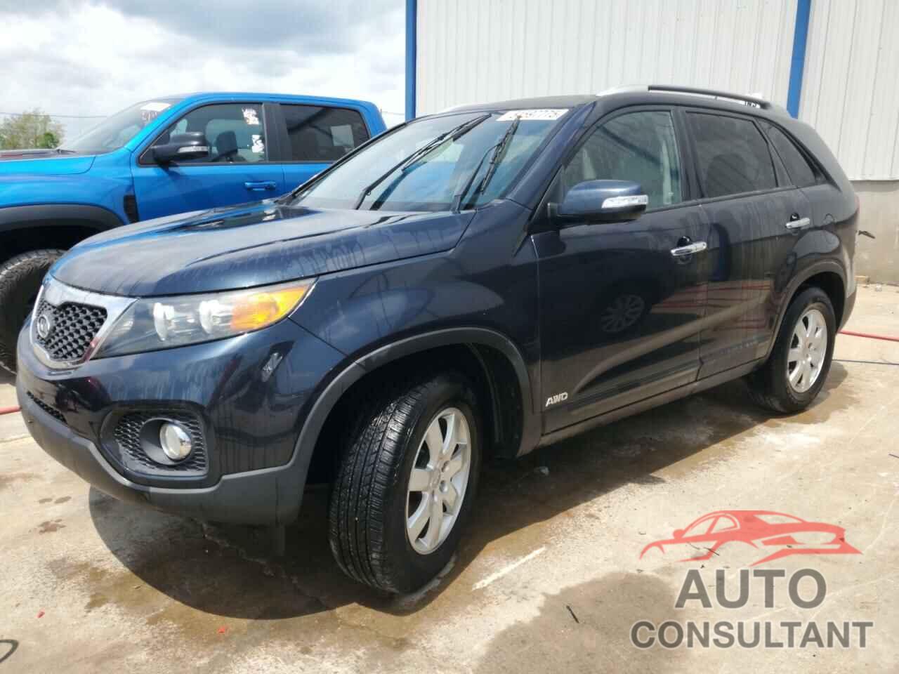 KIA SORENTO 2013 - 5XYKTCA61DG356574