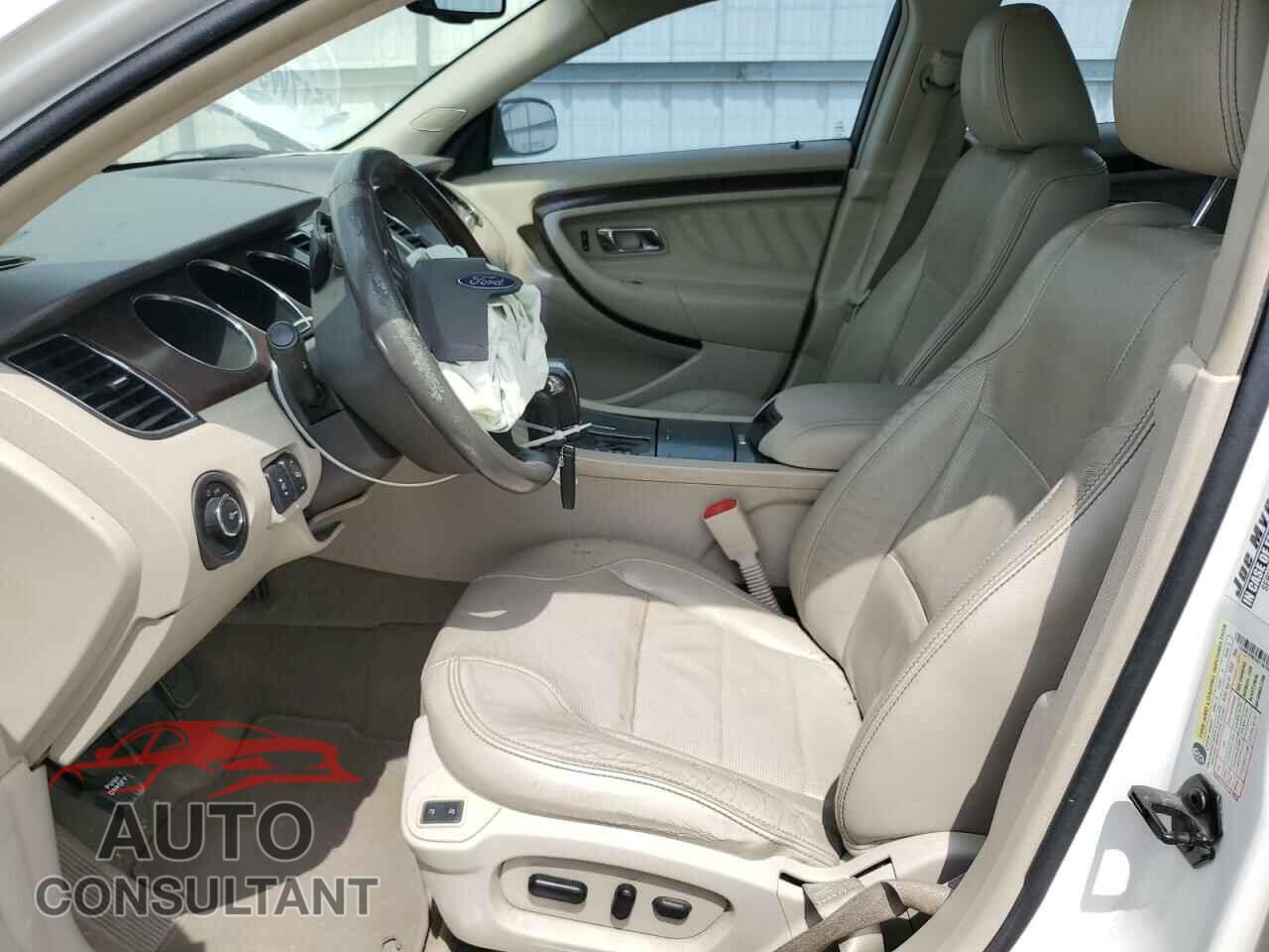 FORD TAURUS 2012 - 1FAHP2FW2CG126769